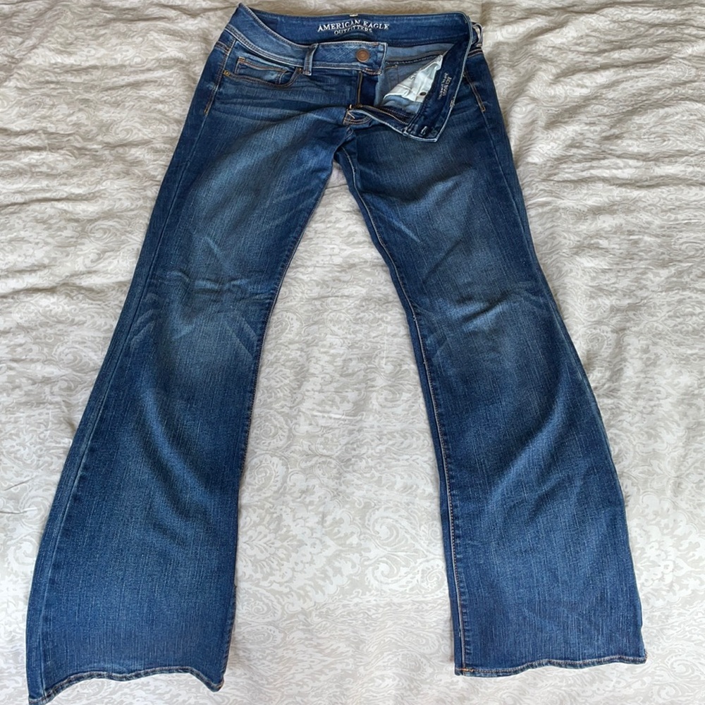 American Eagle kick boot jeans